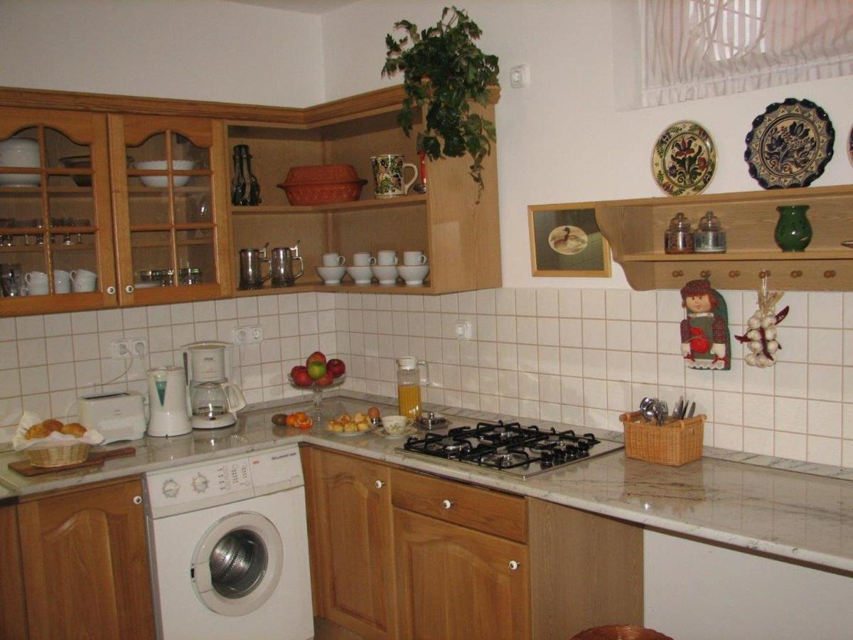Toelgyes Apartment Hajduszoboszlo Exterior photo